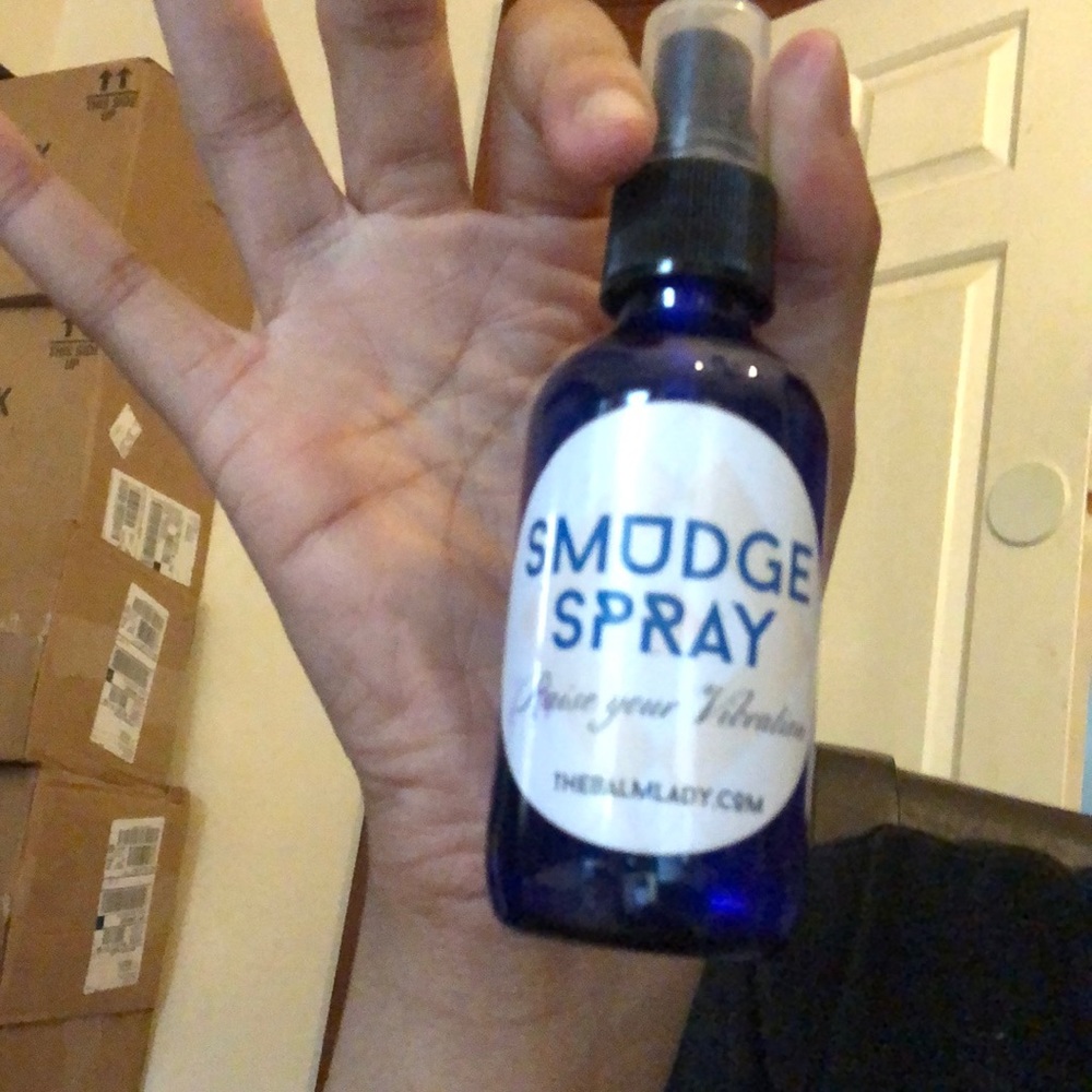SMUDGE SPRAY